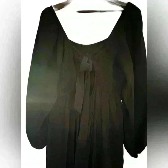 Madewell Tie Back Black Smocked Bodice and Satin Jumpsuit Size 20 - Picture 7 of 14